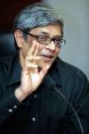 What economist, Bibek Debroy, has to say about "Jaya".